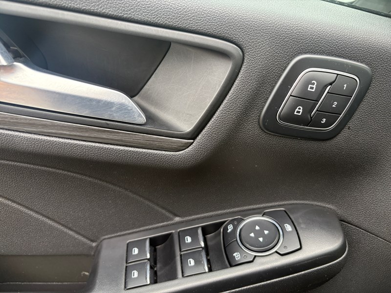 2024 Ford Escape Platinum AWD