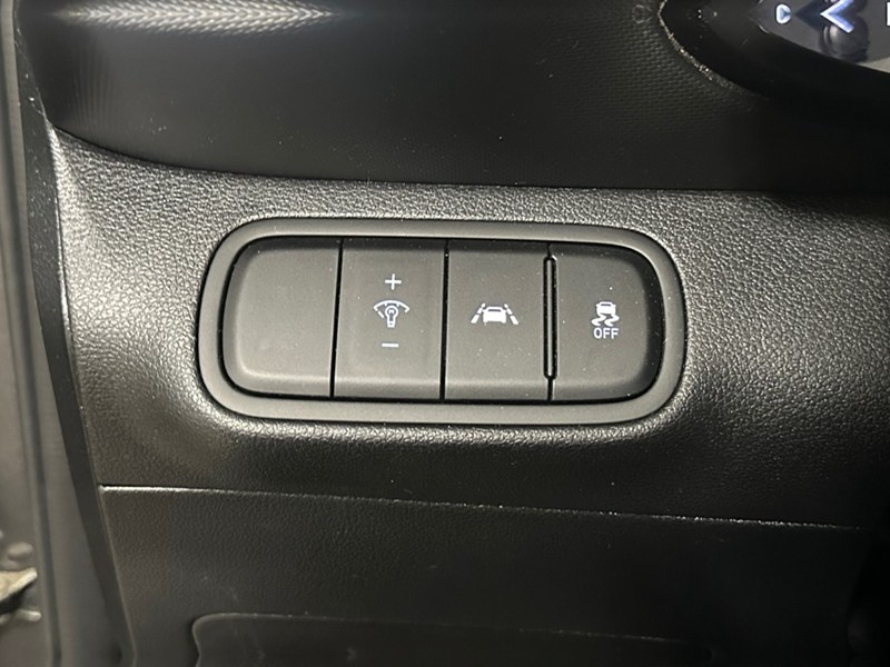2021 Hyundai Venue Preferred IVT w/Two-Tone