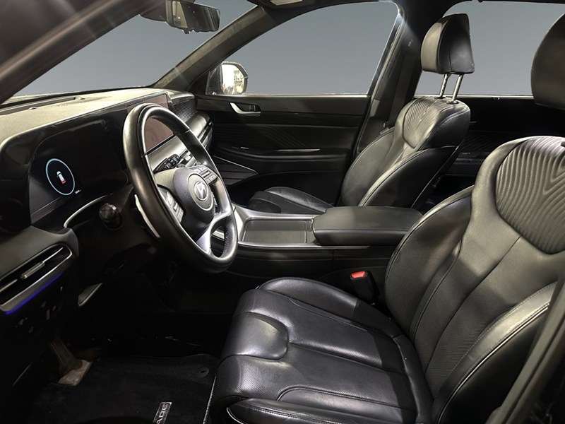 2024 Hyundai Palisade Ultimate Calligraphy 7-Passenger i OFF LEASEI