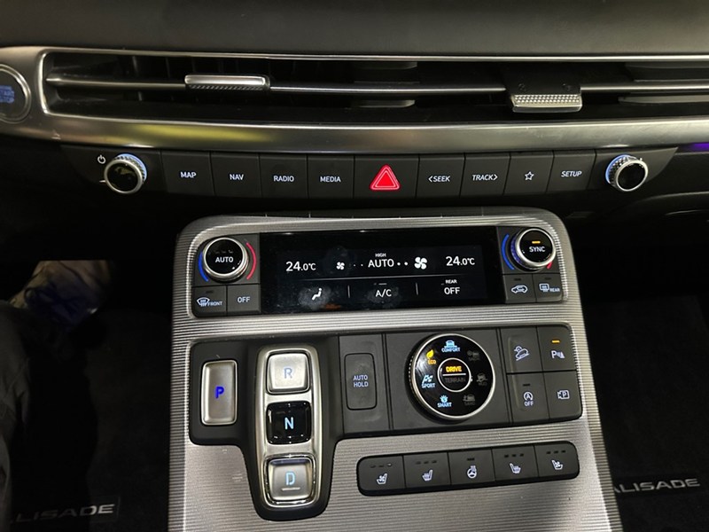 2024 Hyundai Palisade Ultimate Calligraphy 7-Passenger AWD I OFF LEASE I