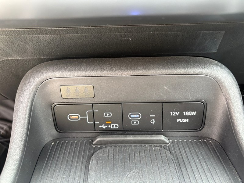 2025 Hyundai Kona Trend I AWD I CAR PLAY I  LEATHER  I ROOFI
