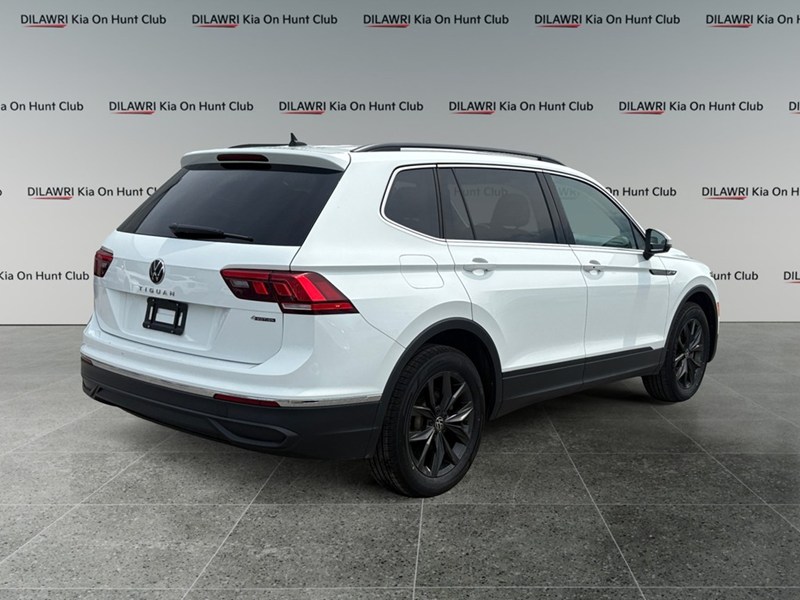 2024 Volkswagen Tiguan Comfortline i CAR PLAY I LEATHERI LANE KEEPI