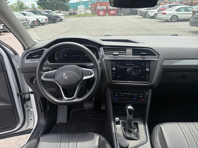 2024 Volkswagen Tiguan Comfortline i CAR PLAY I LEATHERI LANE KEEPI