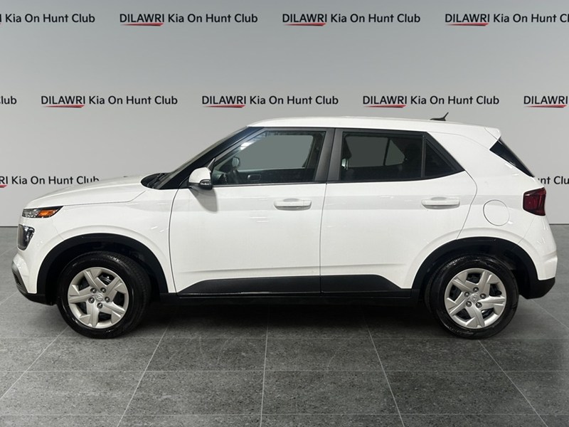 2023 Hyundai Venue ESSENTIAL I  CAR PLAY I HEATED SEATS