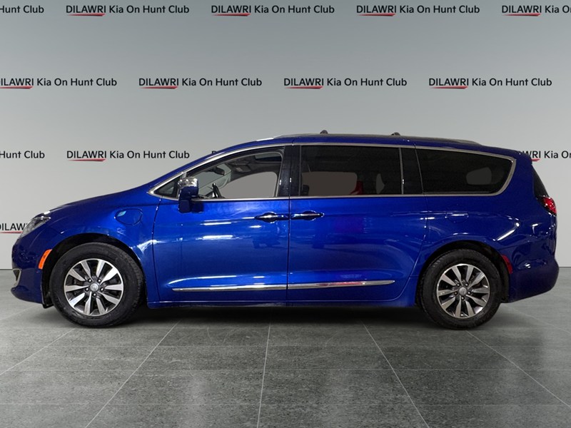 2020 Chrysler Pacifica Hybrid Limited 2WD