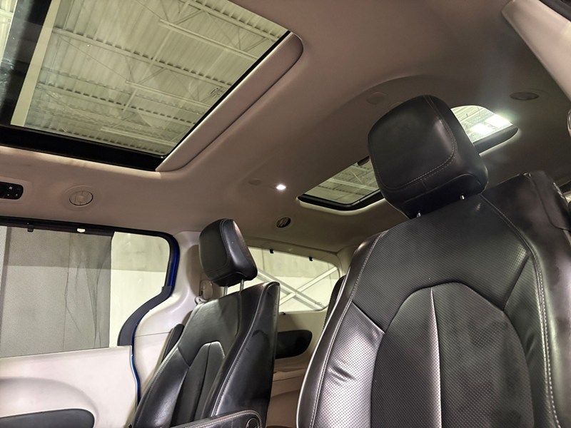 2020 Chrysler Pacifica Hybrid Limited 2WD