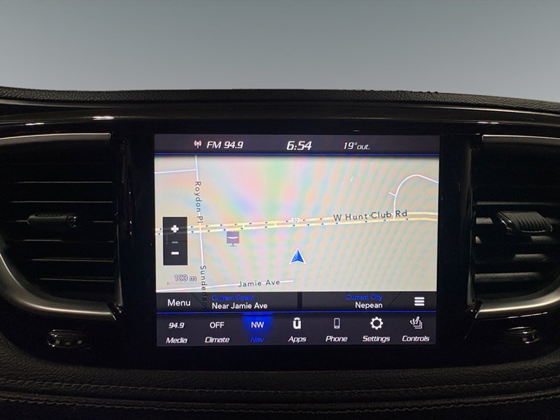 2020 Chrysler Pacifica Hybrid Limited 2WD