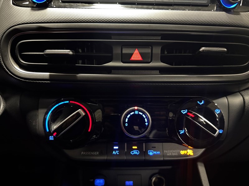 2023 Hyundai Kona Preferred AWD w/Sun & Leather Package