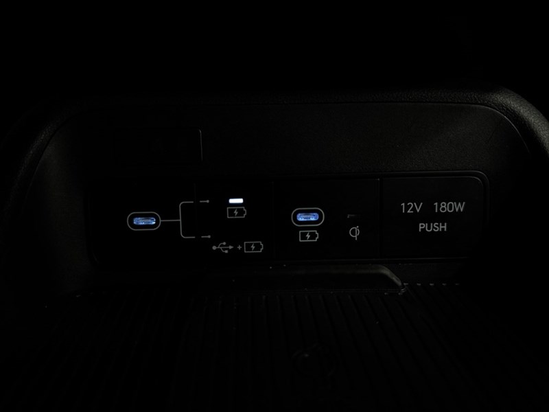 2024 Hyundai Kona 2.0L Preferred AWD Leather,Sunroof