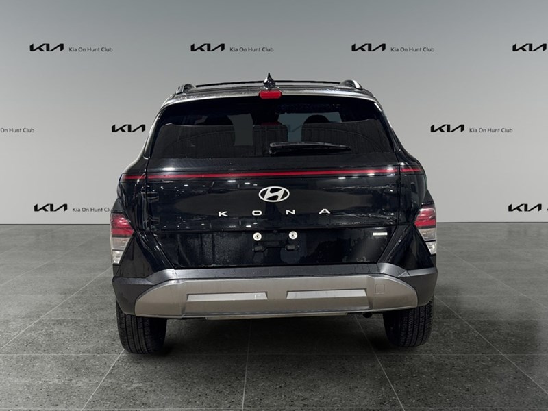 2024 Hyundai Kona 2.0L Preferred AWD Leather,Sunroof