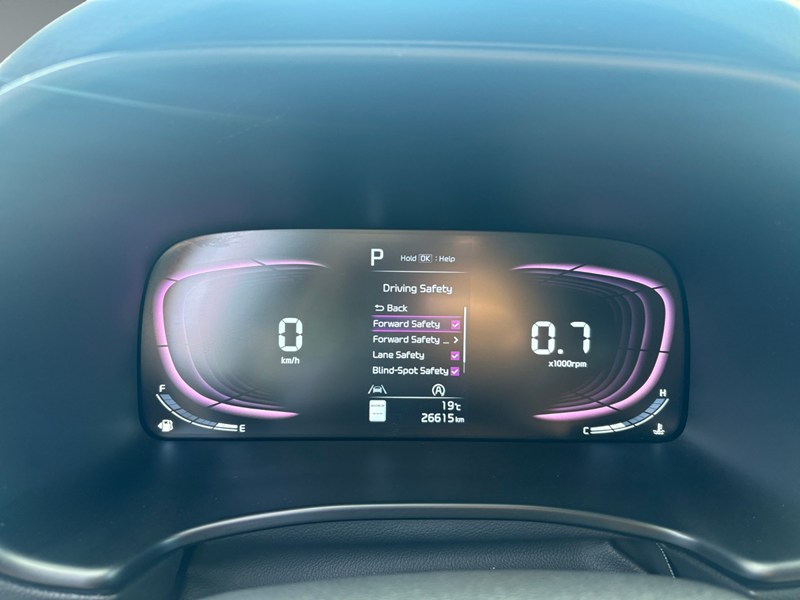 2023 Kia Soul EX  / LOW KM/ OFF LEASE/ CAR PLAY/ CAM