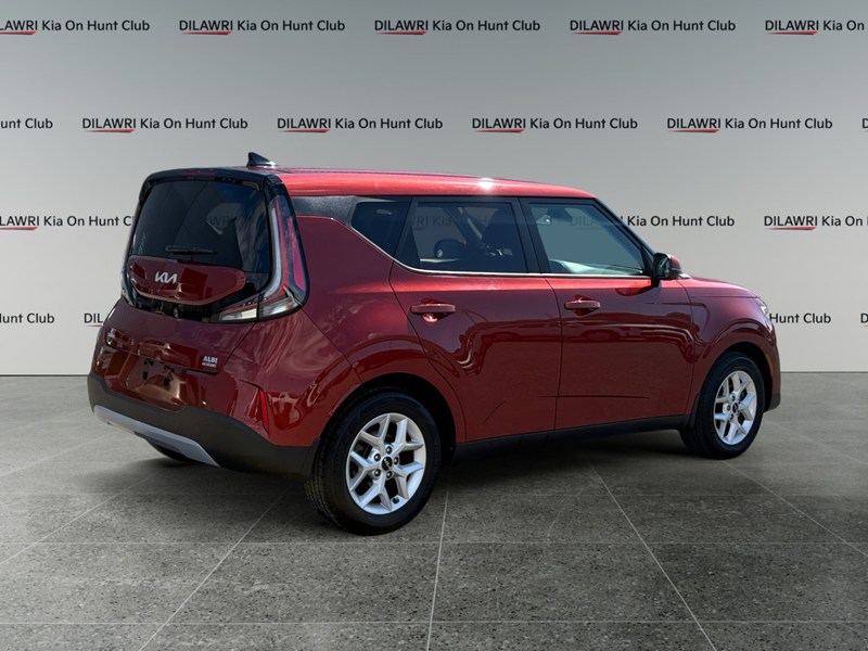 2023 Kia Soul EX  / LOW KM/ OFF LEASE/ CAR PLAY/ CAM