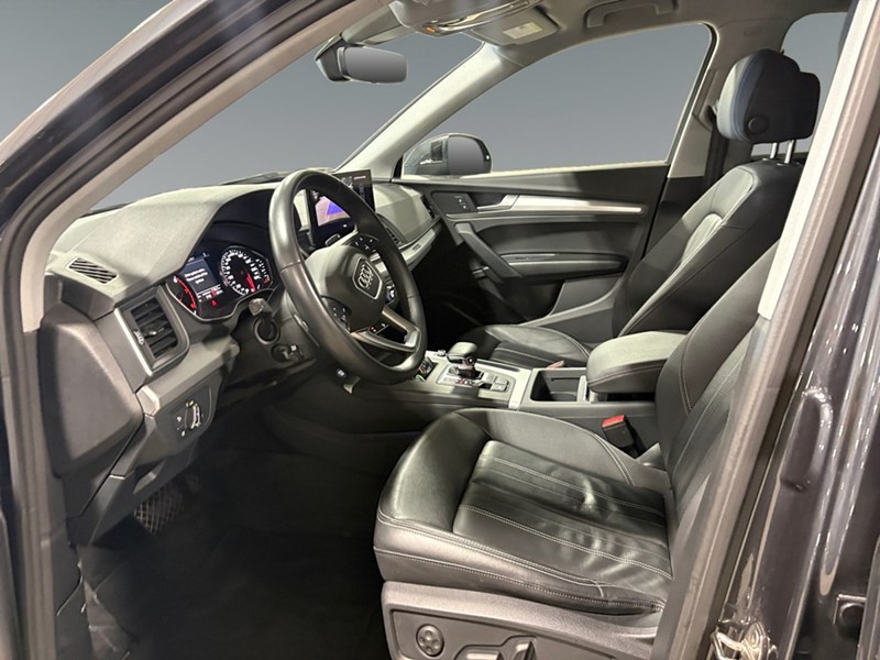 2024 Audi Q5 Komfort 45 TFSI quattro/ CAR PLAY/ BLIND SPOT