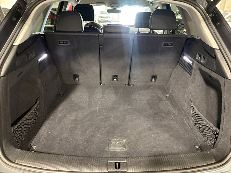 2024 Audi Q5 Komfort 45 TFSI quattro/ CAR PLAY/ BLIND SPOT