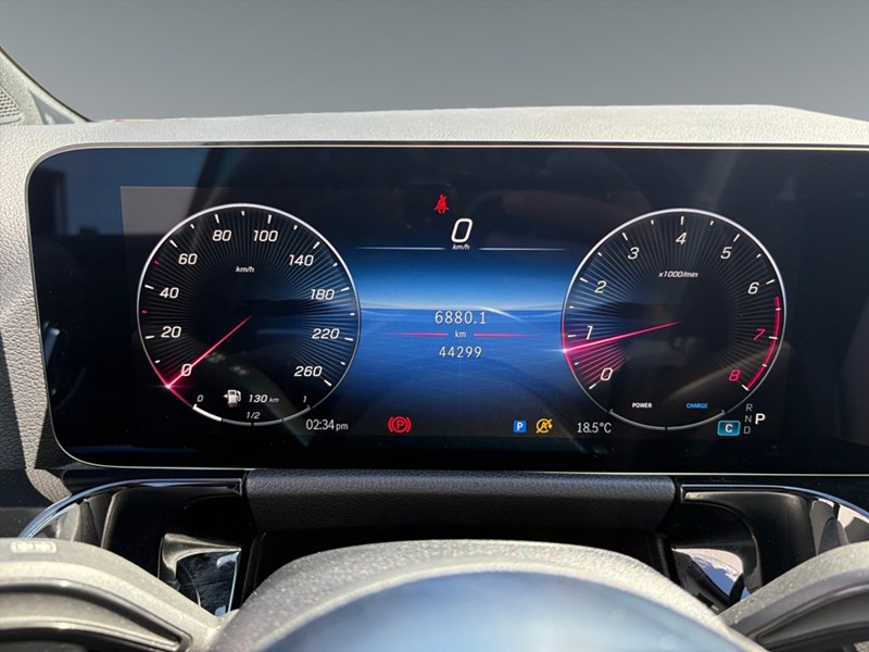 2026 Mercedes-Benz GLA 250 GLA 250 AWD I PANO ROOFI MBUX NAVI PARK ASSIST I
