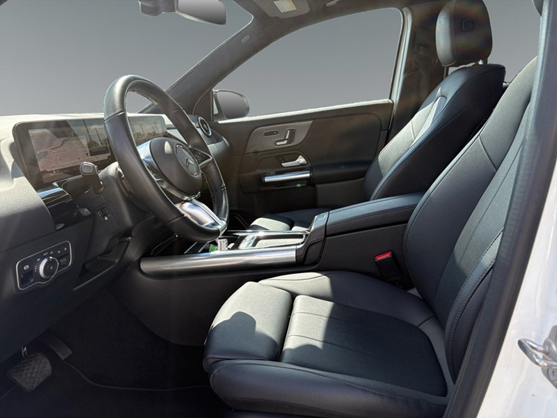 2026 Mercedes-Benz GLA 250 GLA 250 AWD I PANO ROOFI MBUX NAVI PARK ASSIST I