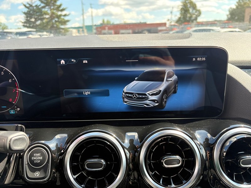 2026 Mercedes-Benz GLA 250 GLA 250 AWD I PANO ROOFI MBUX NAVI PARK ASSIST I