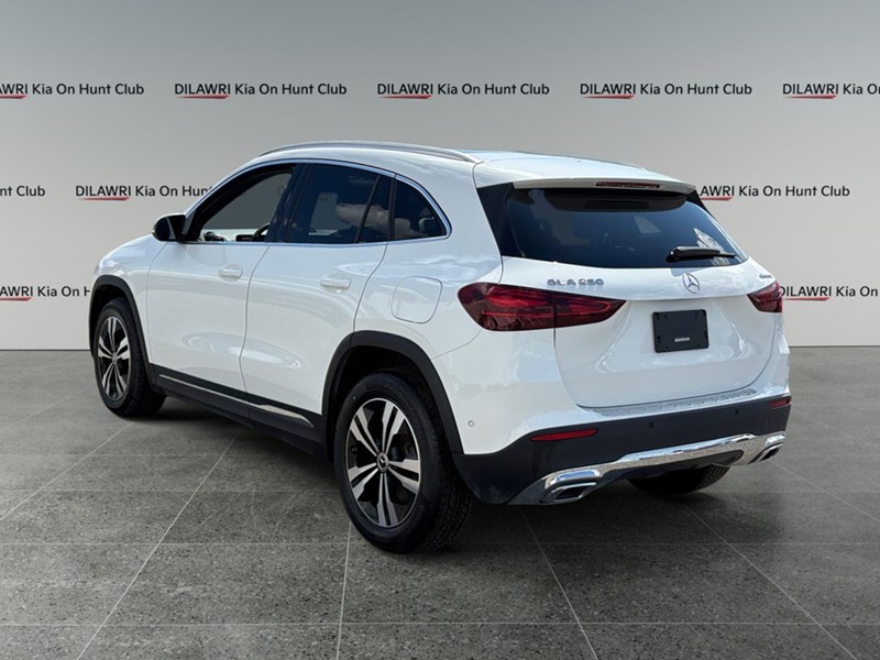 2026 Mercedes-Benz GLA 250 GLA 250 AWD I PANO ROOFI MBUX NAVI PARK ASSIST I
