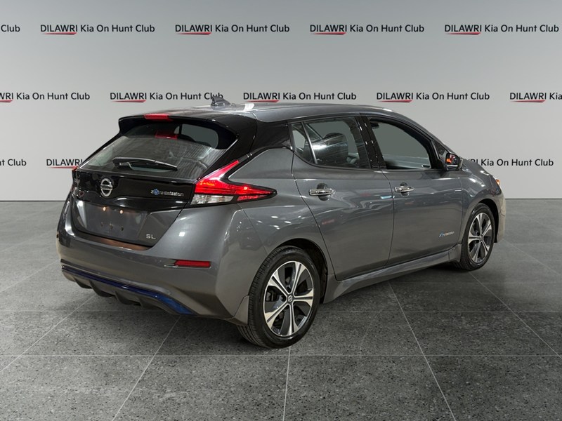 2018 Nissan LEAF SL Hatchback