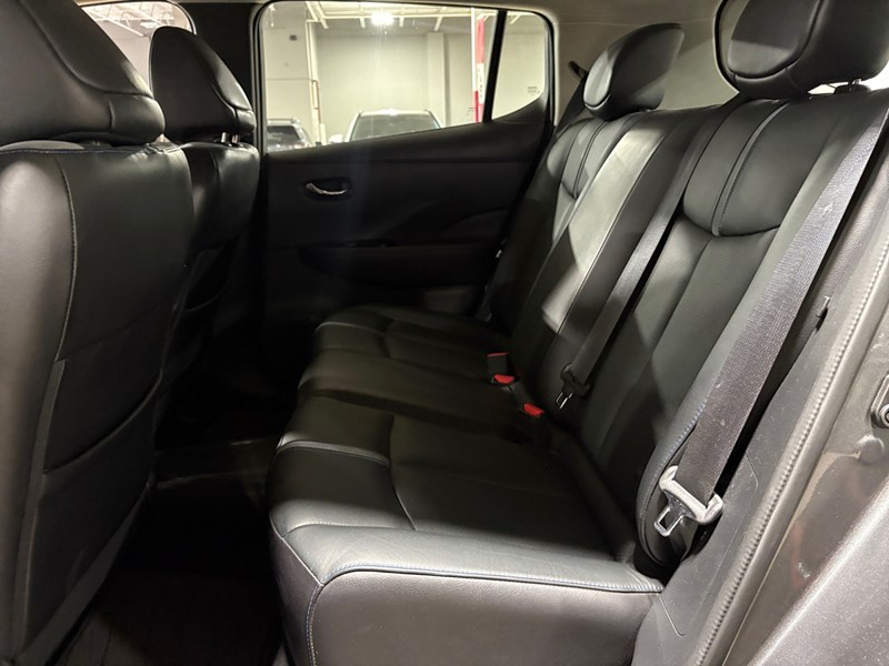 2018 Nissan LEAF SL Hatchback