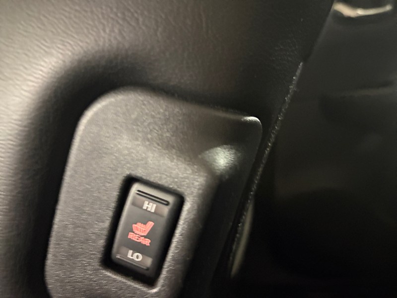 2018 Nissan LEAF SL Hatchback