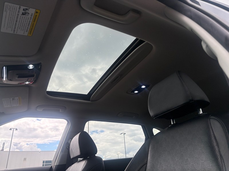2023 Kia Seltos SX Turbo AWD-OFF LEASE- HEADS UP DISPLY-LEATHER-