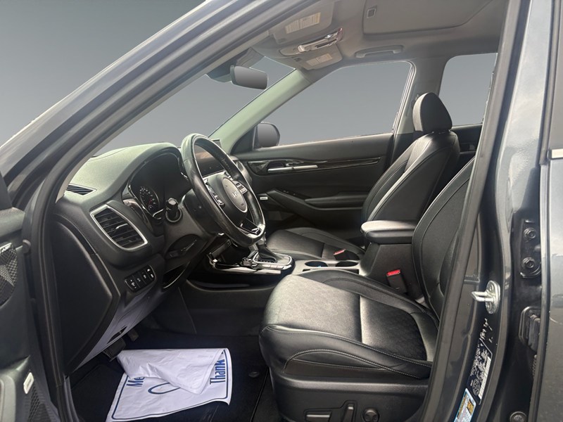 2023 Kia Seltos SX Turbo AWD-OFF LEASE- HEADS UP DISPLY-LEATHER-