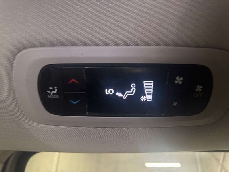 2024 Chrysler Grand Caravan SXT WITH SAFETY TEC PKG.