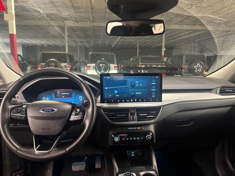 2023 Ford Escape Platinum AWD