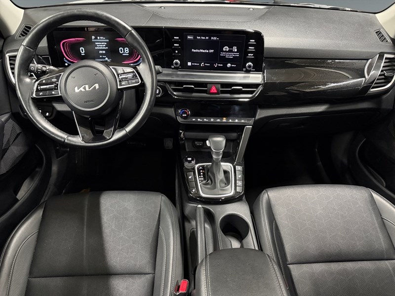 2025 Kia Seltos EX AWD