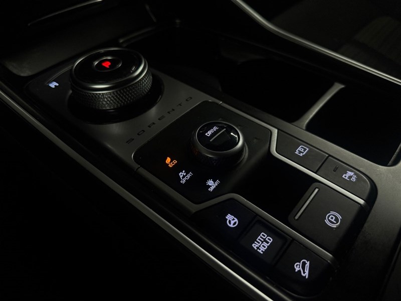 2022 Kia Sorento HEV LX AWD