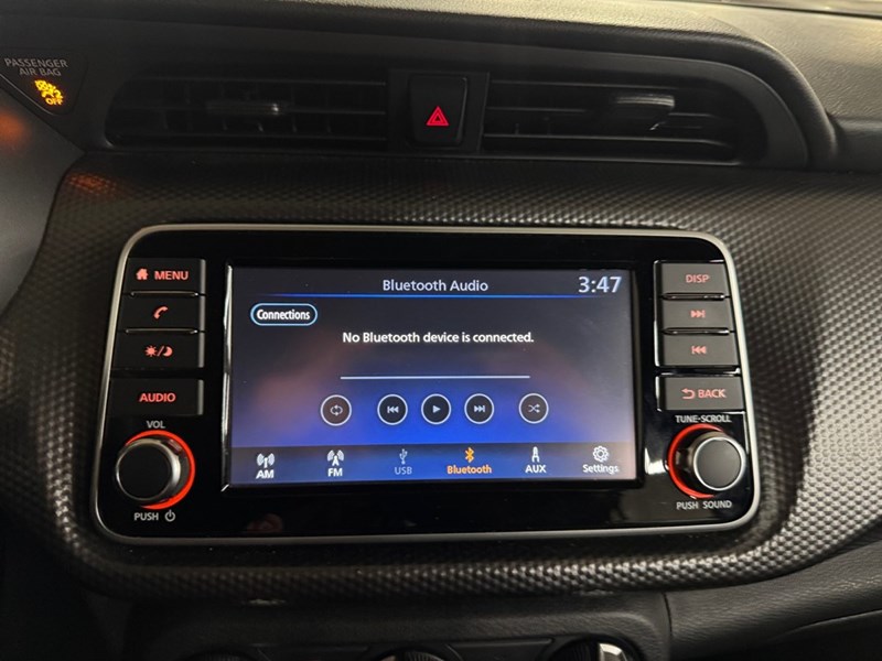 2020 Nissan Kicks S FWD