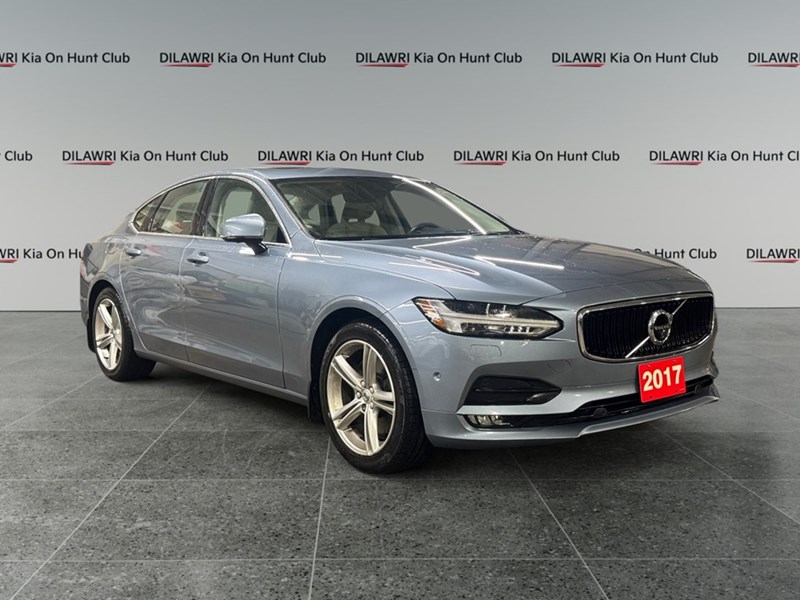 2017 Volvo S90 4dr Sdn T6 Momentum