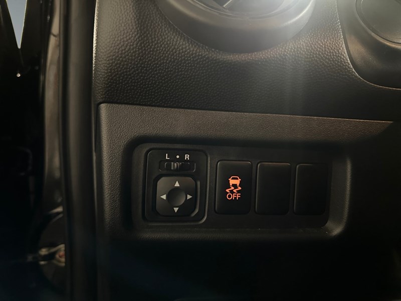 2024 Mitsubishi Mirage ES CVT