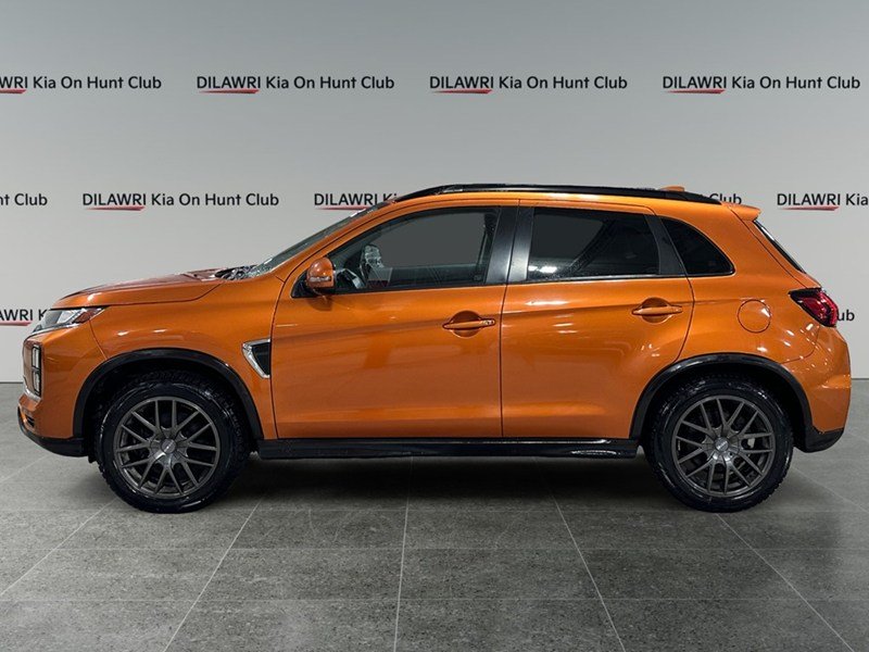 2023 Mitsubishi RVR GT AWC FREE WINTER TIRES ON ALLOYS