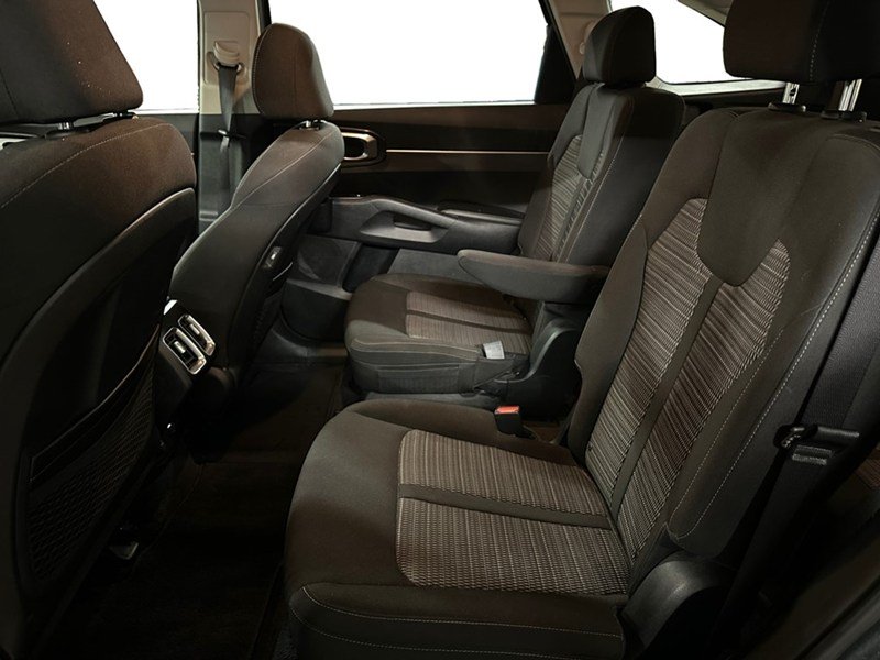 2021 Kia Sorento X-Line AWD I Car Play I 6 Passenger I Blind Spot