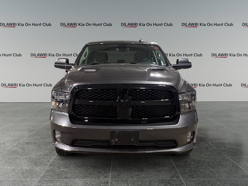 2021 RAM 1500 Classic Express 5.7L Hemi