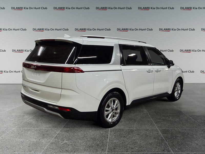 2022 Kia Carnival LX+ FWD