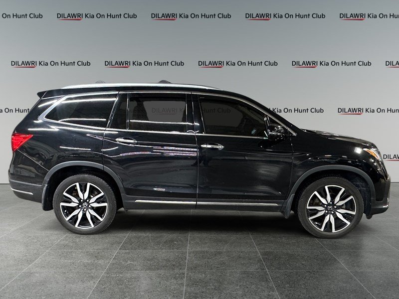 2021 Honda Pilot Touring 8-Passenger AWD