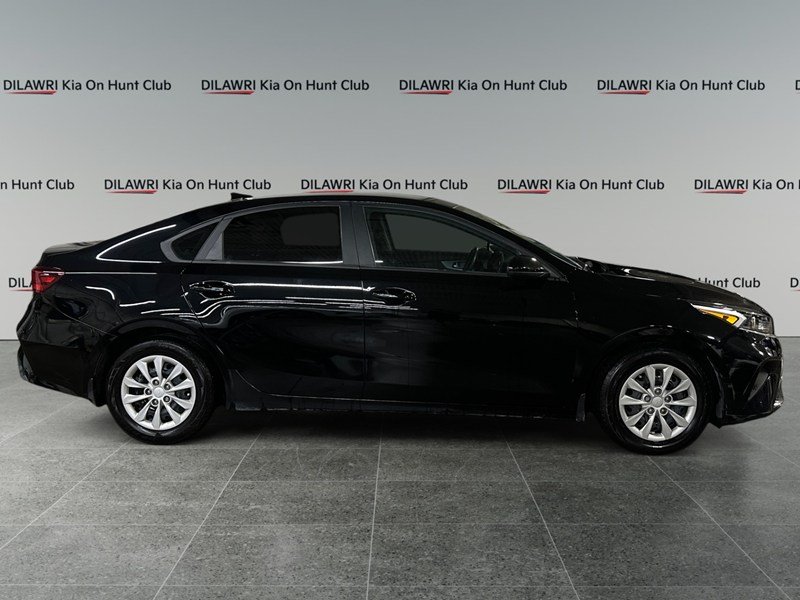2023 Kia Forte LXI AUTO\I CAR PLAYI HEATED SEATS
