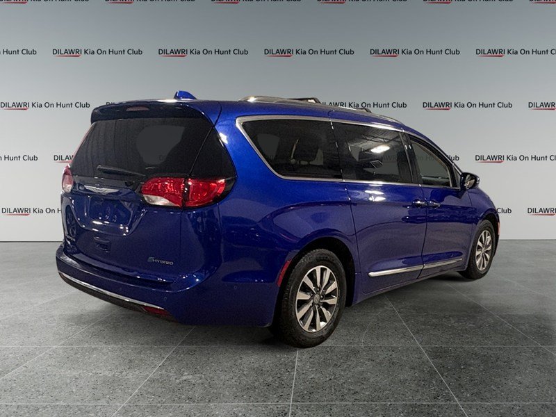 2020 Chrysler Pacifica Hybrid Limited 2WD