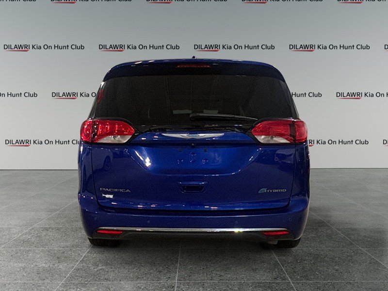 2020 Chrysler Pacifica Hybrid Limited 2WD