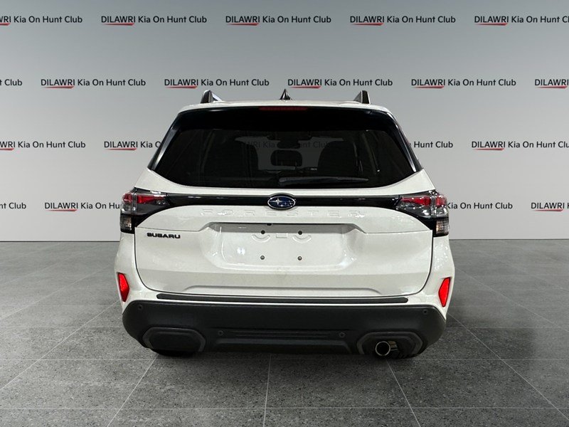 2025 Subaru Forester Limited AWD/ EYE SIGHT /  NAV/ LEATHER/ ROOF
