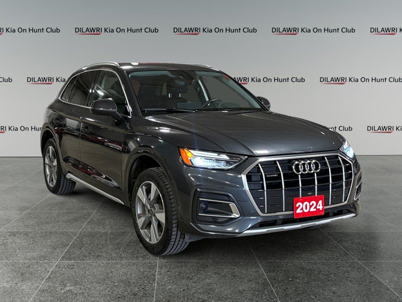 2024 Audi Q5 Komfort 45 TFSI quattro/ CAR PLAY/ BLIND SPOT