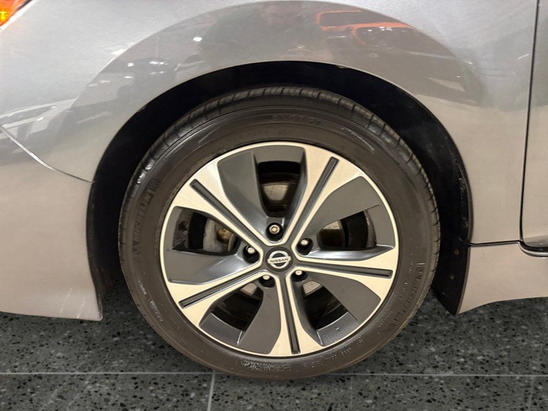 2018 Nissan LEAF SL Hatchback
