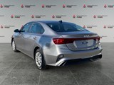 2023 Kia Forte LX image 3