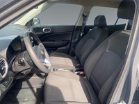 2024 Hyundai Venue Essential IVT
