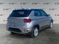 2023 Hyundai Venue Preferred IVT w/Two-Tone