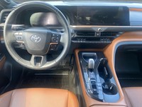 2025 Toyota Crown Signia Limited AWD