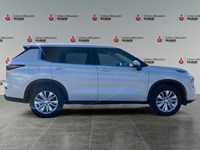 2025 Mitsubishi Outlander ES S-AWC